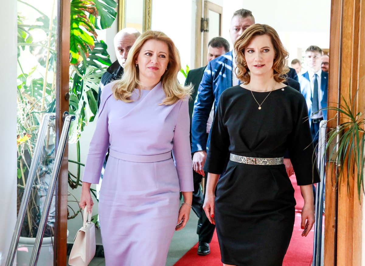 Slovenská prezidentka Zuzana Čaputová (vlevo) se 10. března 2020 v Brně při své návštěvě Jihomoravského kraje setkala s brněnskou primátorkou Markétou Vaňkovou (vpravo)