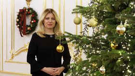 Slovenská prezidentka Zuzana Čaputová vyprávěla pro Blesk, jak tráví u sebe doma Vánoce.