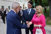 Čaputová v růžovém a s Rizmanem po boku se loučila v Rakousku: Dočká se metálu i od Pavla?