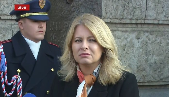 Zuzana Čaputová v Praze: Před Filozofickou fakultou (18.3.2024)