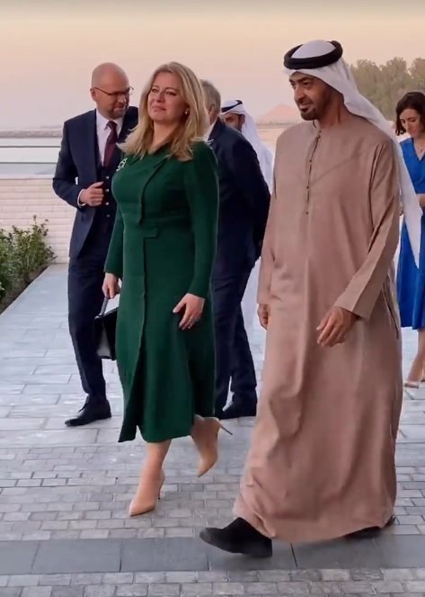 Zuzana Čaputová na výstavě EXPO 2020 v Dubaji s korunním princem (leden 2022)