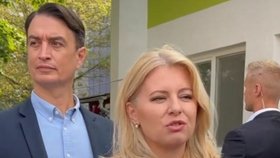 Slovenská prezidentka Zuzana Čaputová odvolila po boku svého partnera Juraje Rizmana (30.9.2023)