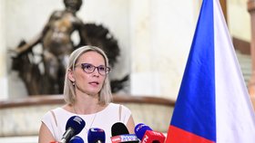 Tiskový briefing ministryně pro místní rozvoj Zuzany Mrázové (ANO) (7. 5. 2026)