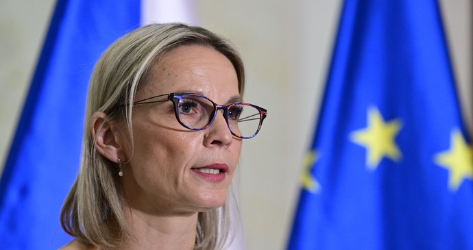 Tiskový briefing ministryně pro místní rozvoj Zuzany Mrázové (ANO) (7. 5. 2026)