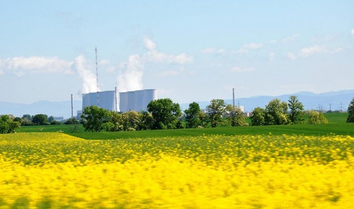 Zvažovaný nový jaderný zdroj s instalovaným výkonem do 2400 megawattů by měl stát u Jaslovských Bohunic na západě Slovenska