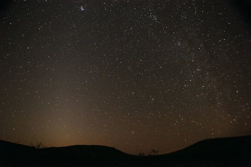 Takto vypadá zvířetníkové světlo, astronomický úkaz oblíbený mezi fotografy.