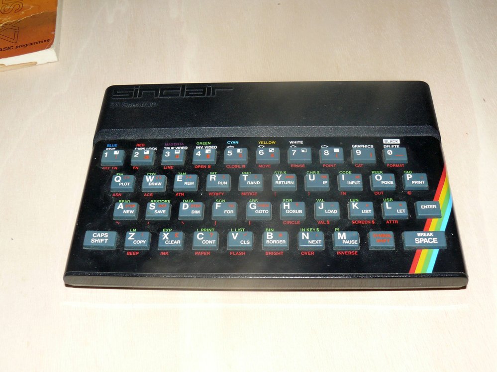 ZX Spectrum, též zvané gumák kvůli měkkým klávesám